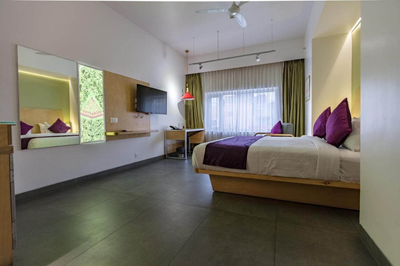 Hotel Aira Vidzsajavádá Kültér fotó