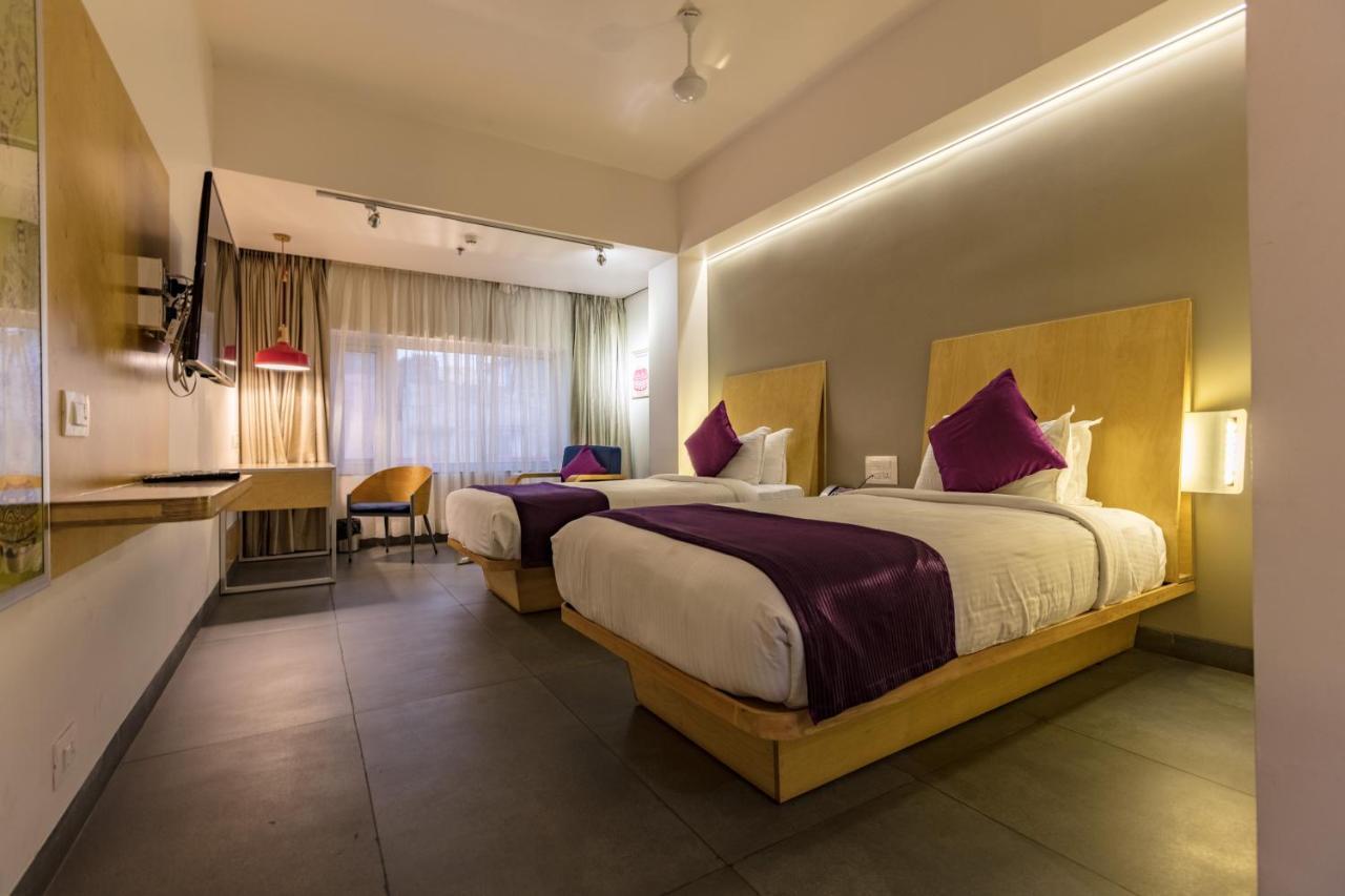 Hotel Aira Vidzsajavádá Kültér fotó