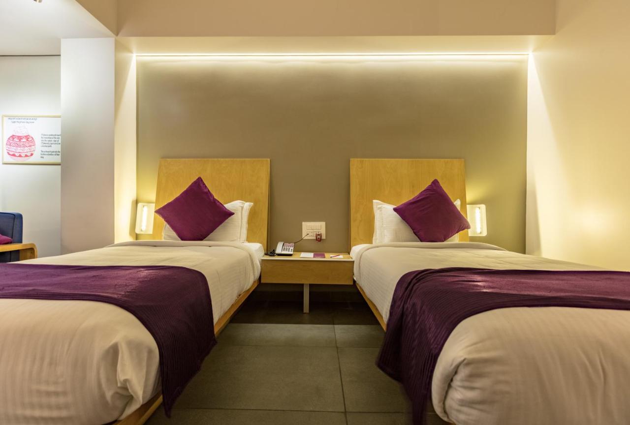 Hotel Aira Vidzsajavádá Kültér fotó