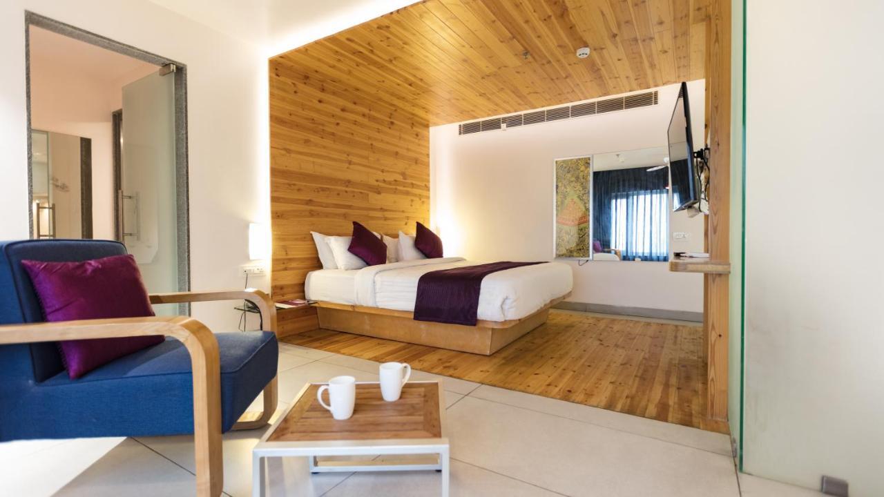 Hotel Aira Vidzsajavádá Kültér fotó